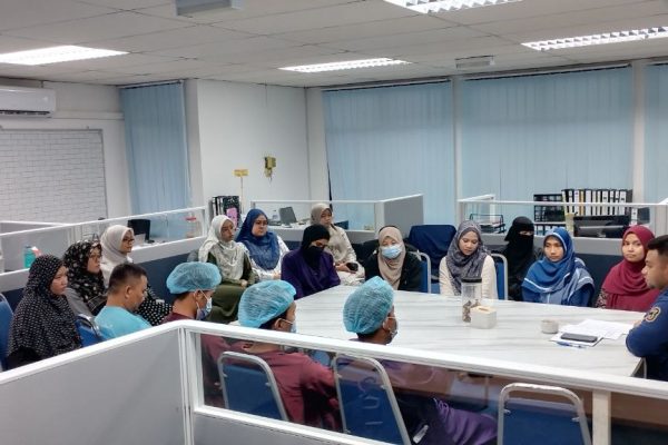 MESYUARAT BERSAMA TEAM PRODUCTION OLEH COO